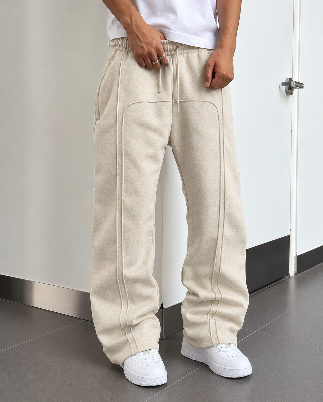The Wide-Leg Baggy